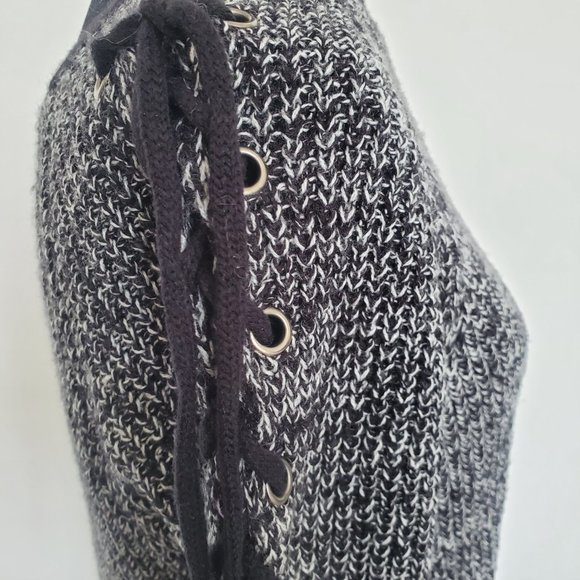 Gray Black Textured Sweater w/ Back Cut-out & Cold Shoulder - Picture 4 of 6